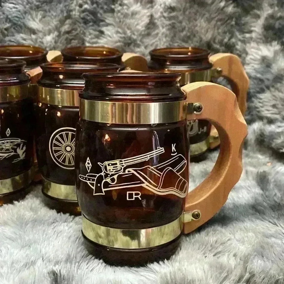 Vintage Siesta Ware Cowboy Barrel
Mugs & Wood  Serving Tray Set | - Picture 6 of 16